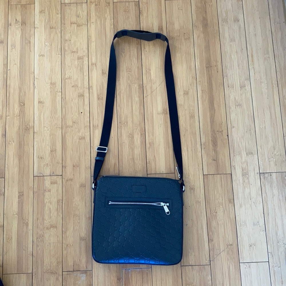 Gucci crossbody bag